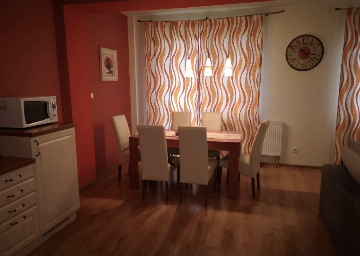 شقة Apartman Velka Lomnica C7Ad2 المظهر الخارجي الصورة