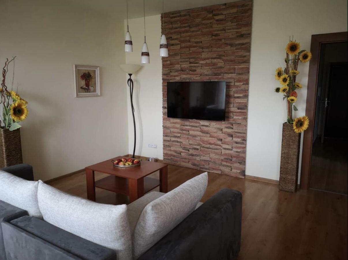 شقة Apartman Velka Lomnica C7Ad2 المظهر الخارجي الصورة